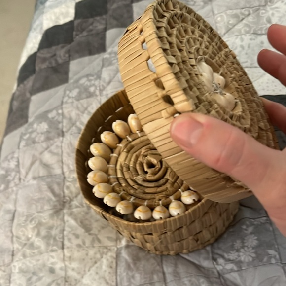 Shell coasters set of six - Picture 6 of 7